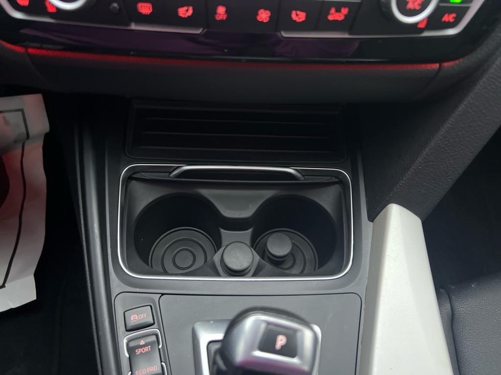 BMW 3-Series  2018