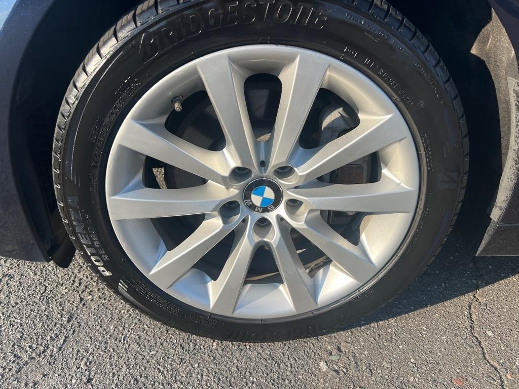 BMW 5-Series  2016