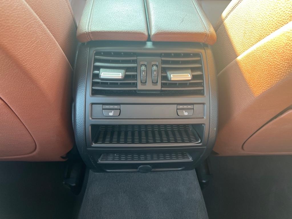 BMW 5-Series  2016