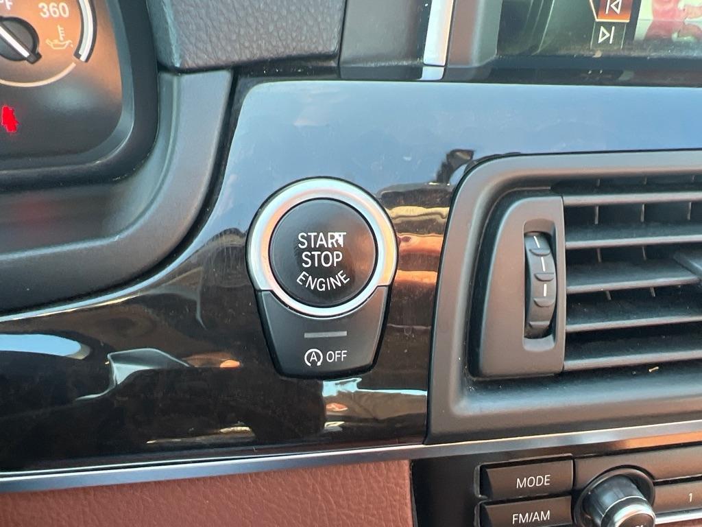BMW 5-Series  2016