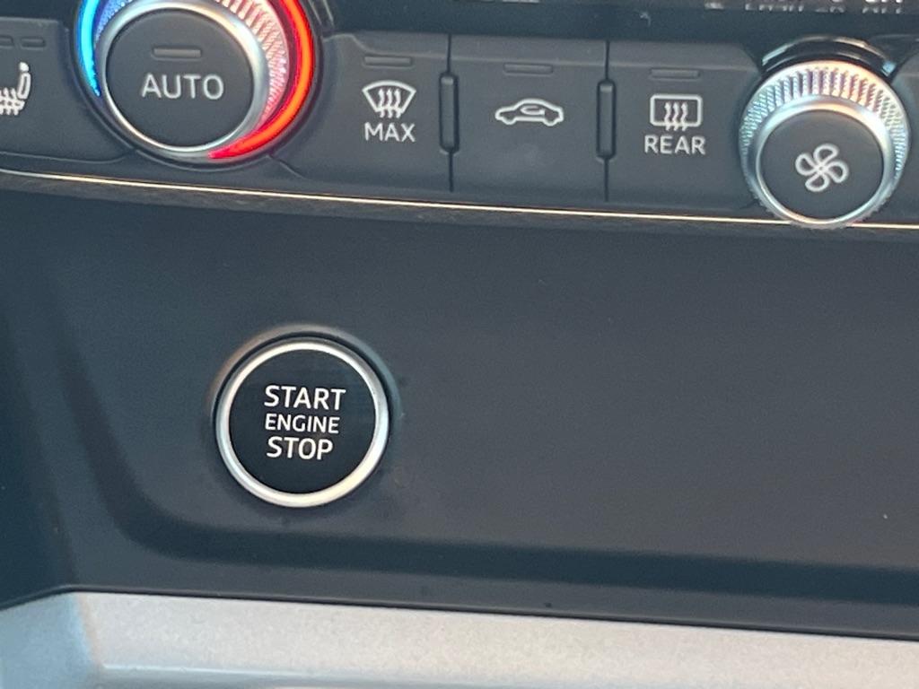 Audi Q3  2023