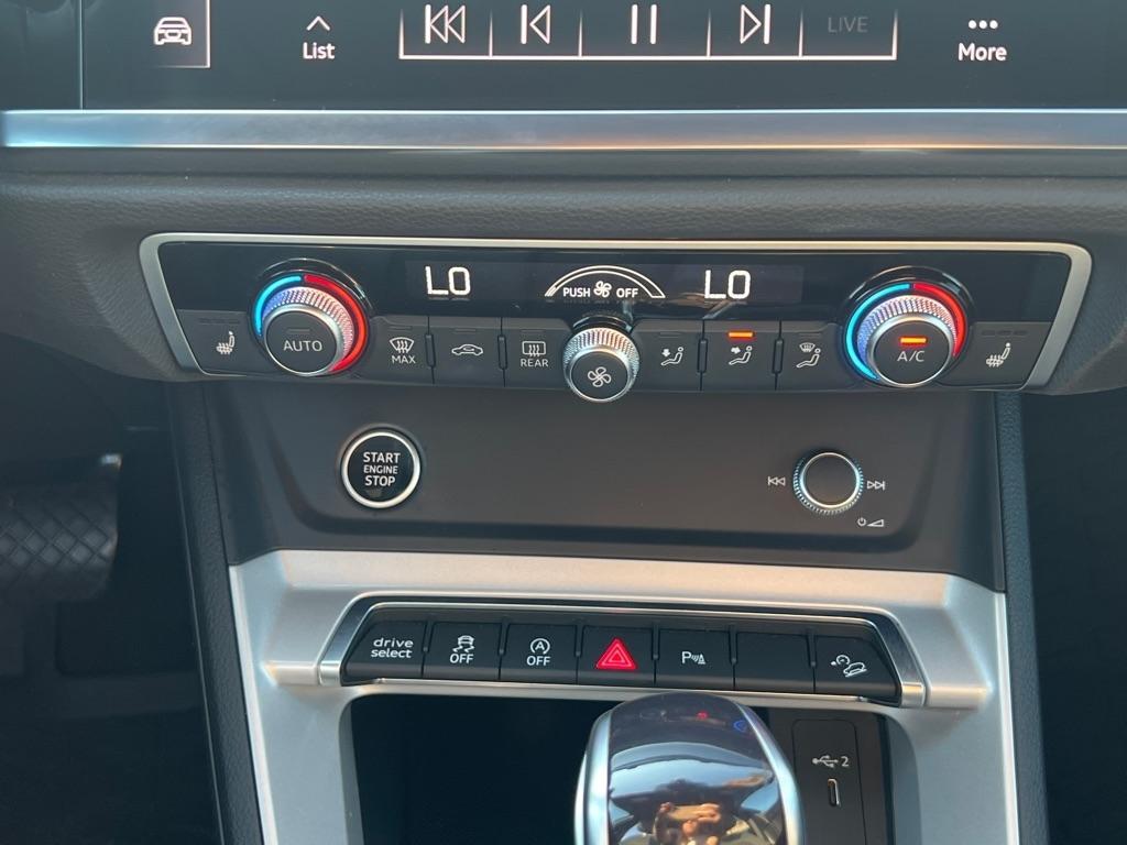 Audi Q3  2023