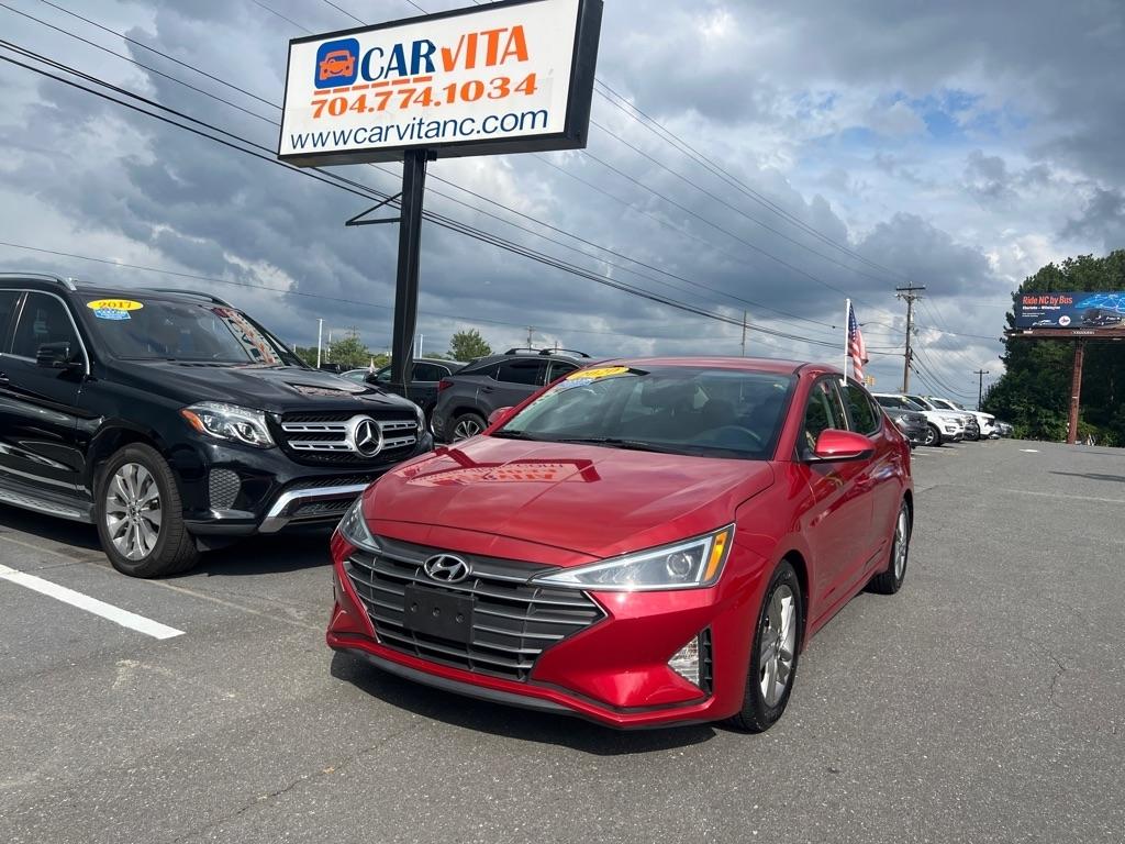 Hyundai Elantra  2020