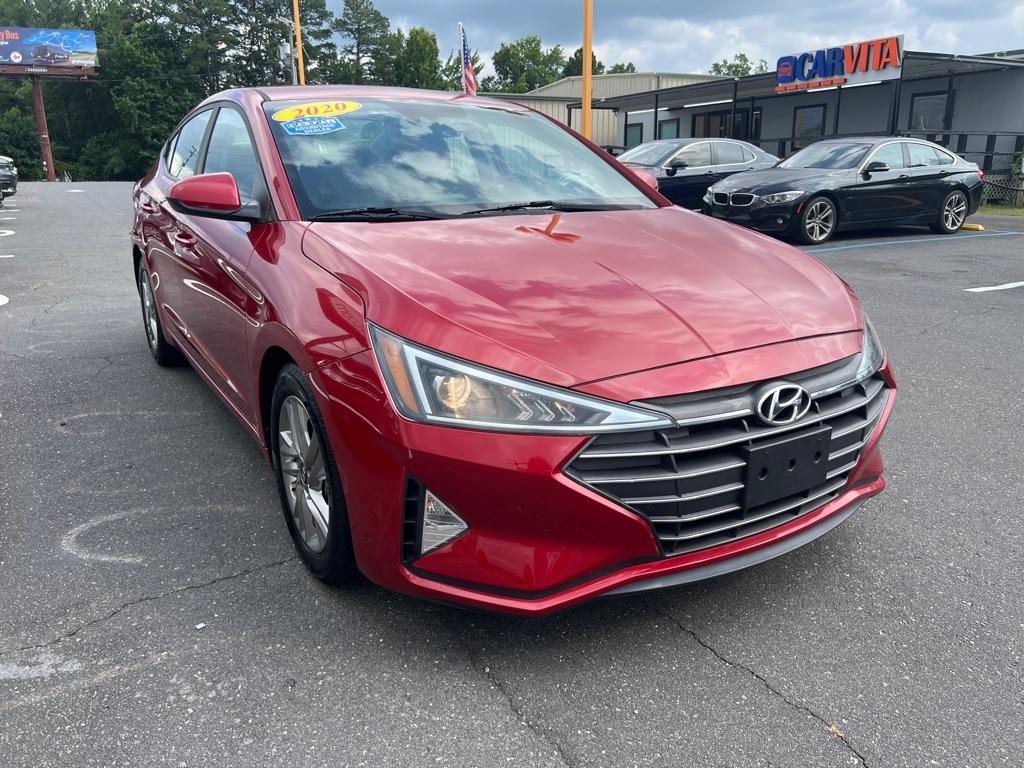 Hyundai Elantra  2020