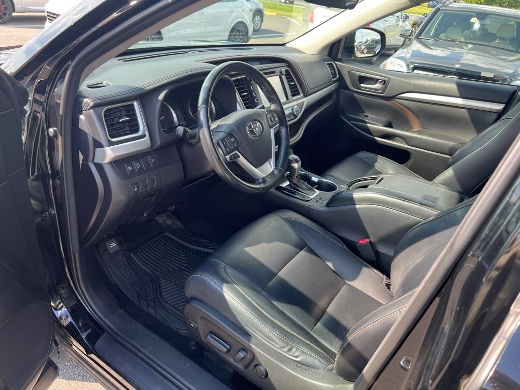 Toyota Highlander  2018