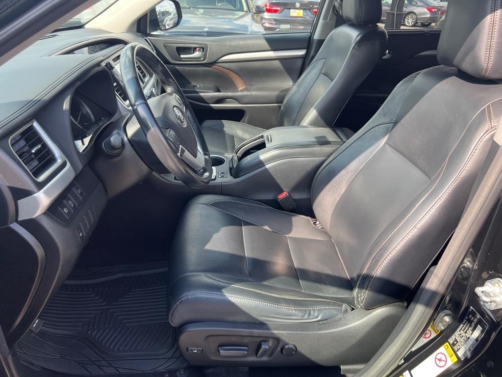 Toyota Highlander  2018