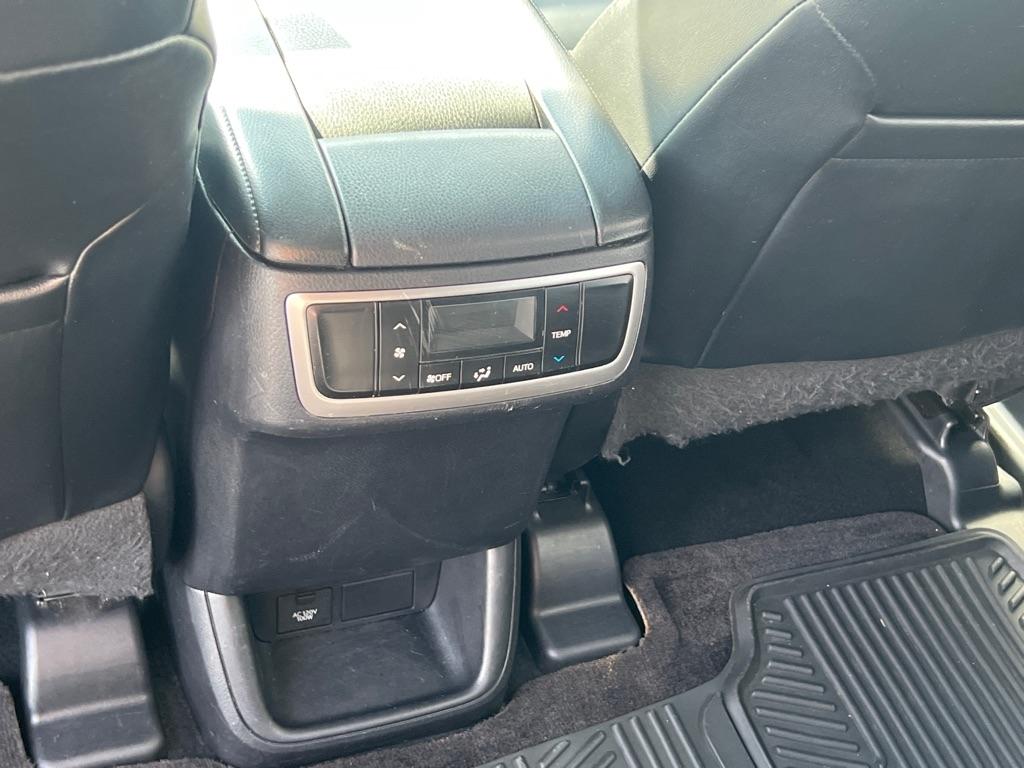 Toyota Highlander  2018