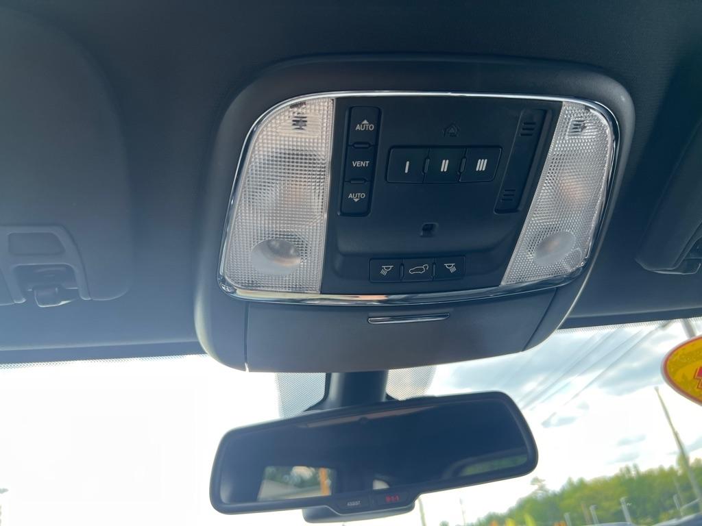 Jeep Grand Cherokee  2014
