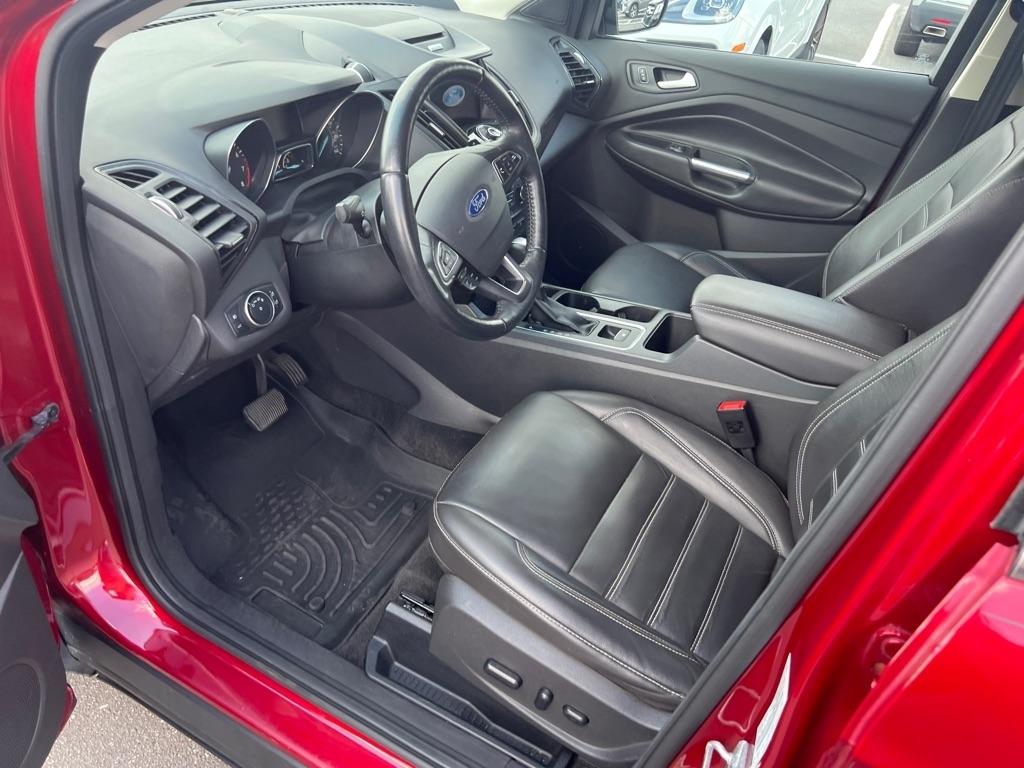 Ford Escape  2017