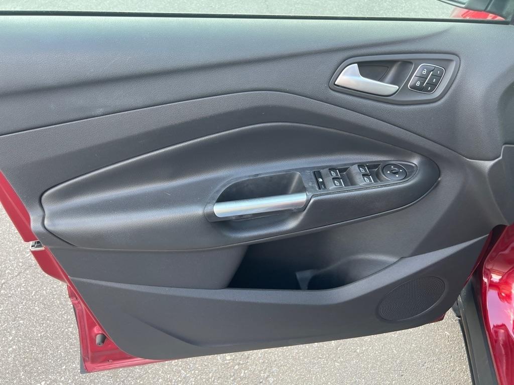 Ford Escape  2017