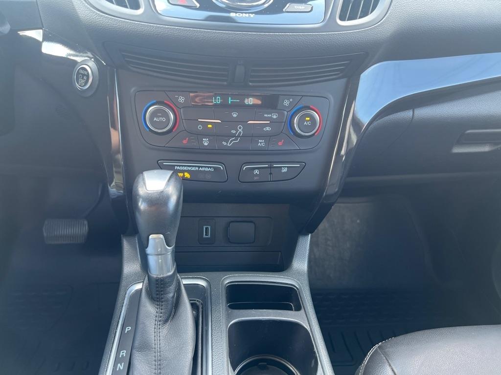 Ford Escape  2017