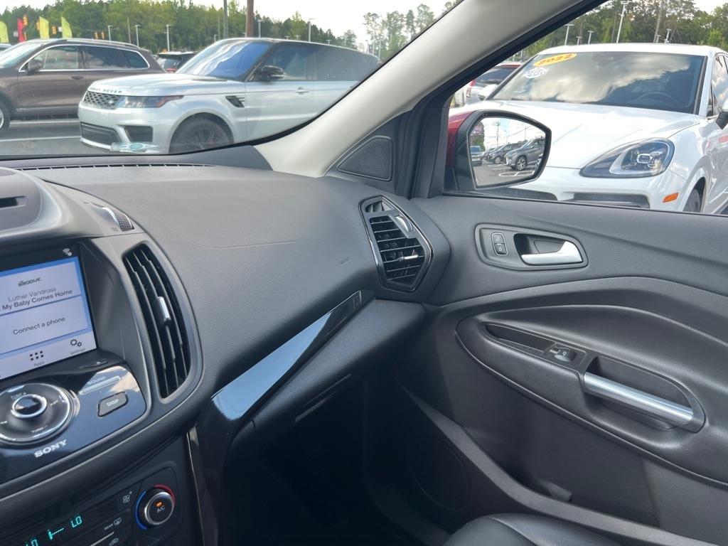 Ford Escape  2017