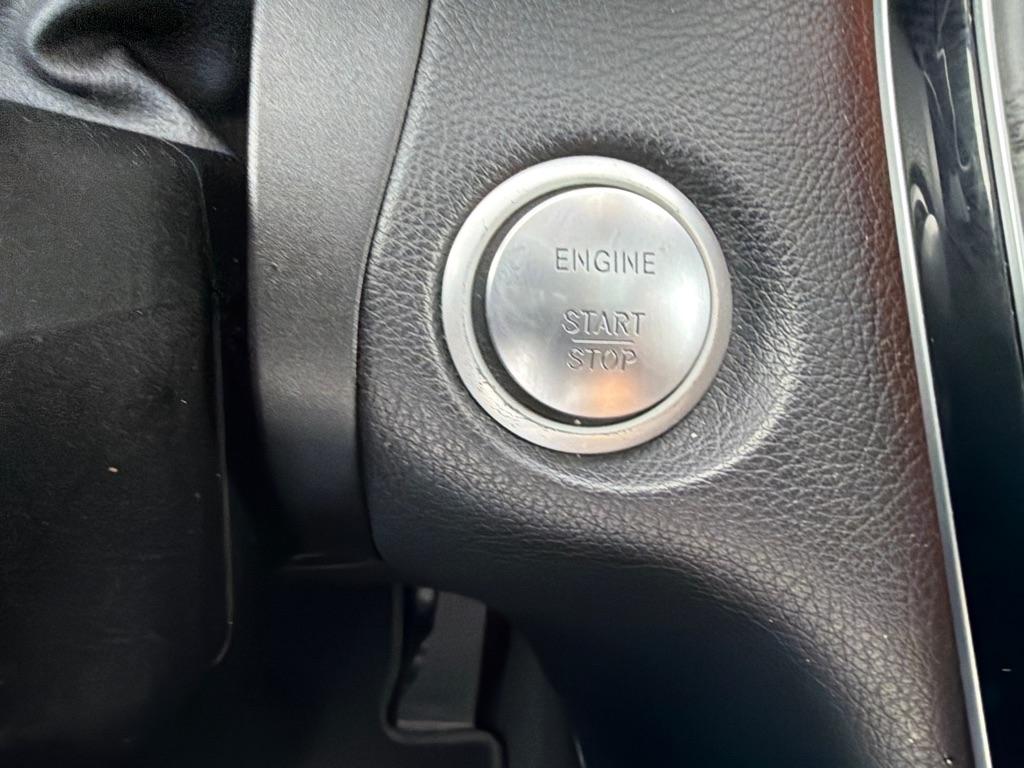 Mercedes-Benz GLC-Class  2019