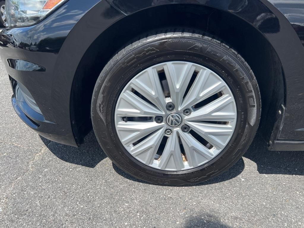 Volkswagen Jetta  2019