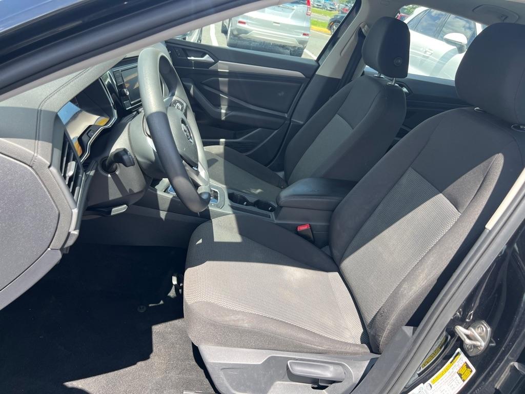 Volkswagen Jetta  2019