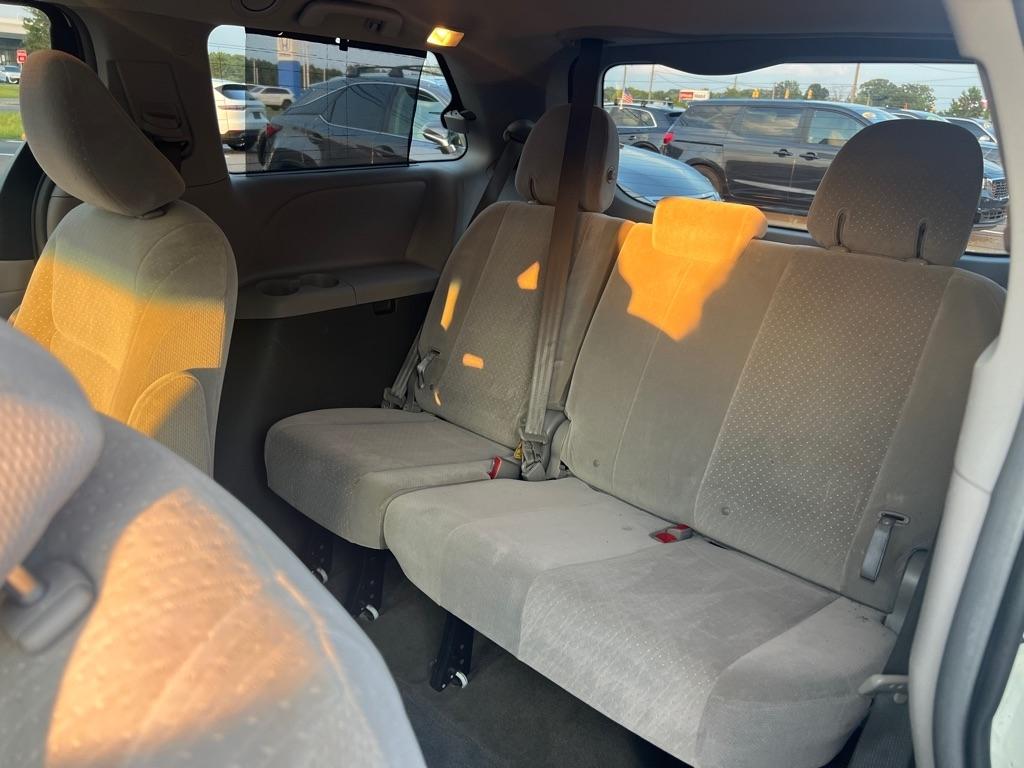 Toyota Sienna  2017