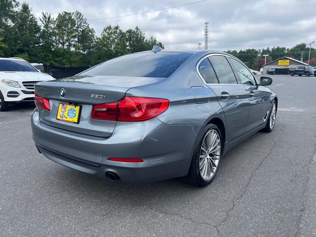 BMW 5-Series  2018