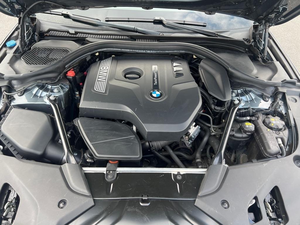 BMW 5-Series  2018