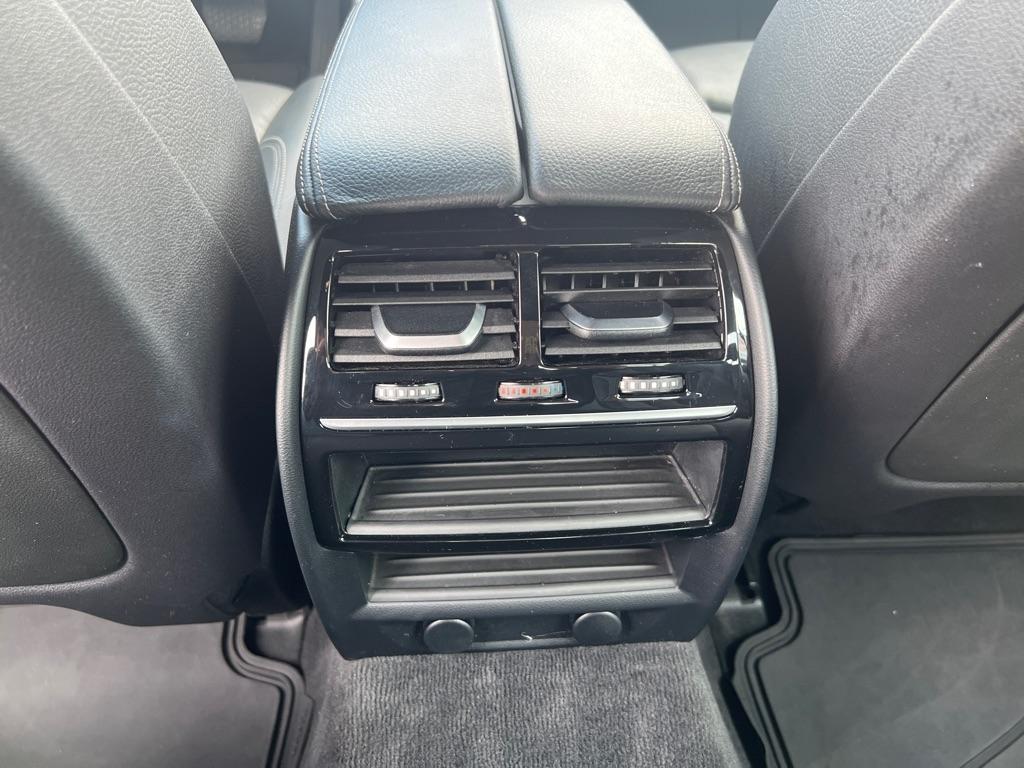 BMW 5-Series  2018