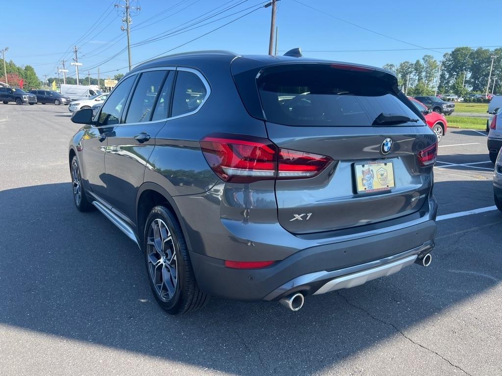 BMW X1  2021