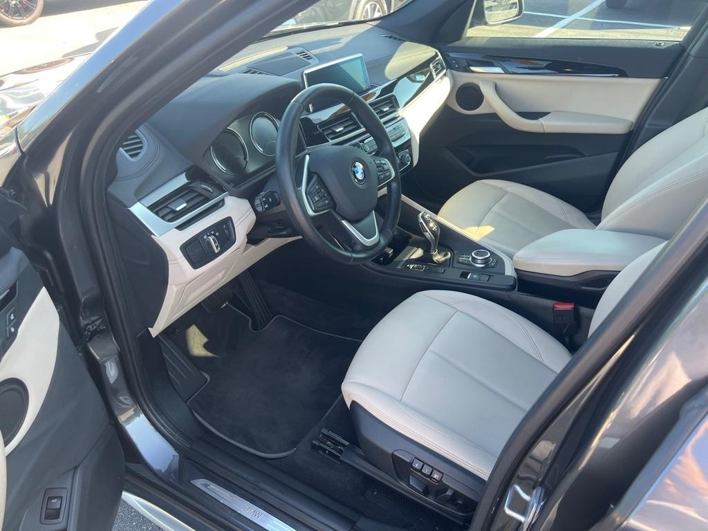 BMW X1  2021