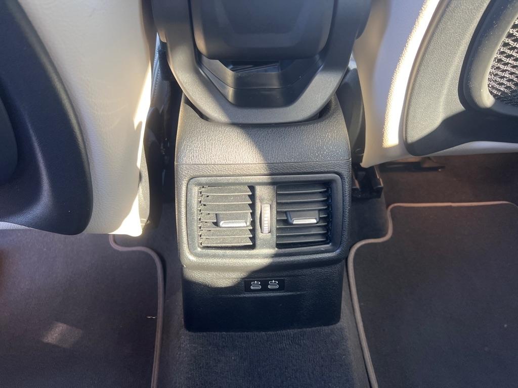 BMW X1  2021