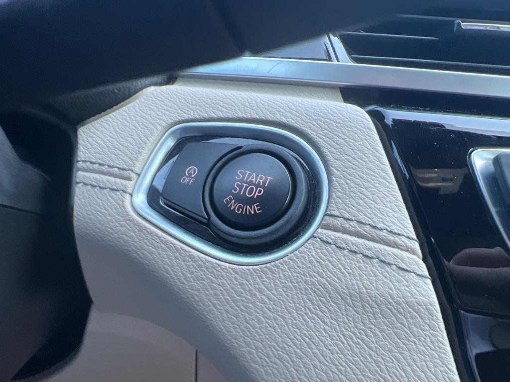 BMW X1  2021