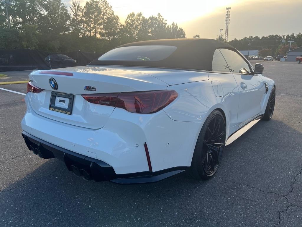 BMW M4  2025