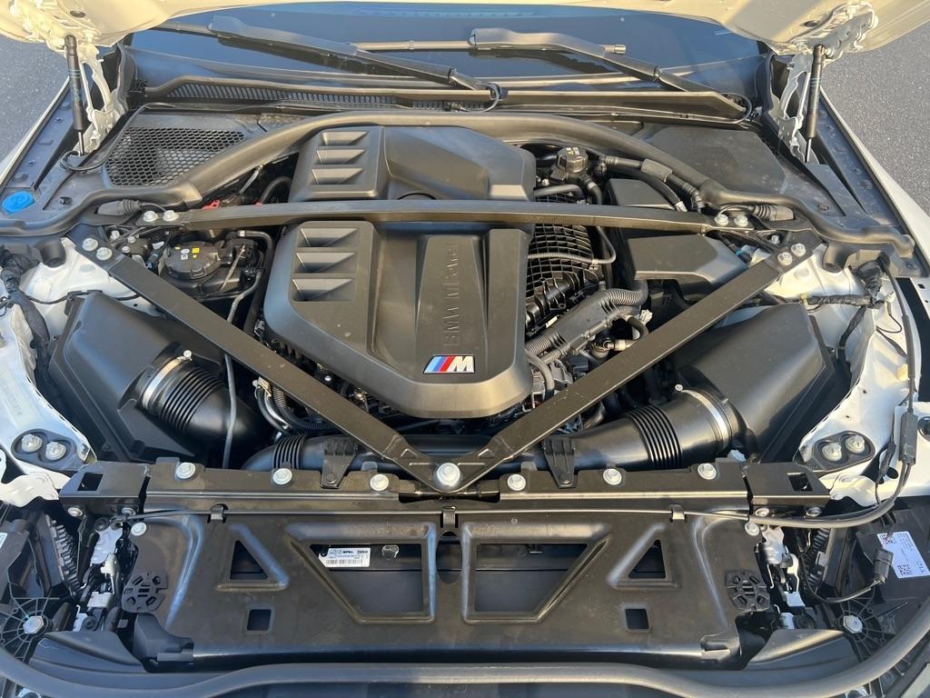 BMW M4  2025