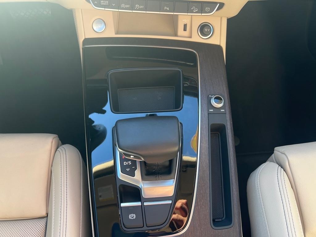 Audi Q5  2021