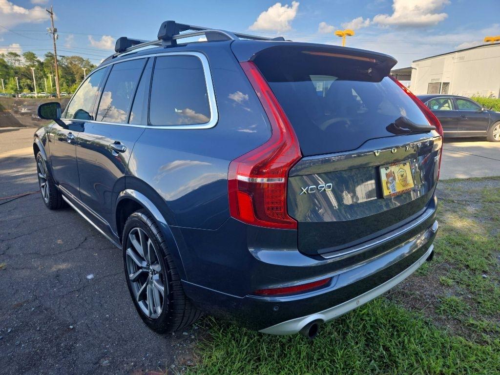Volvo XC90  2019