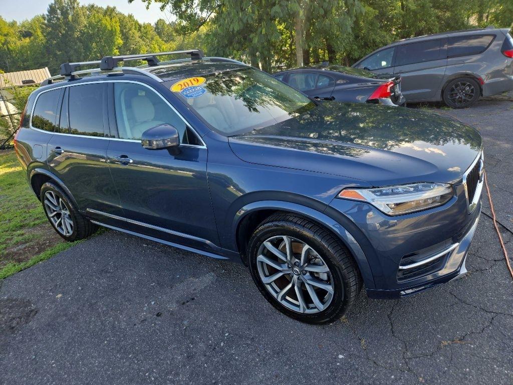Volvo XC90  2019