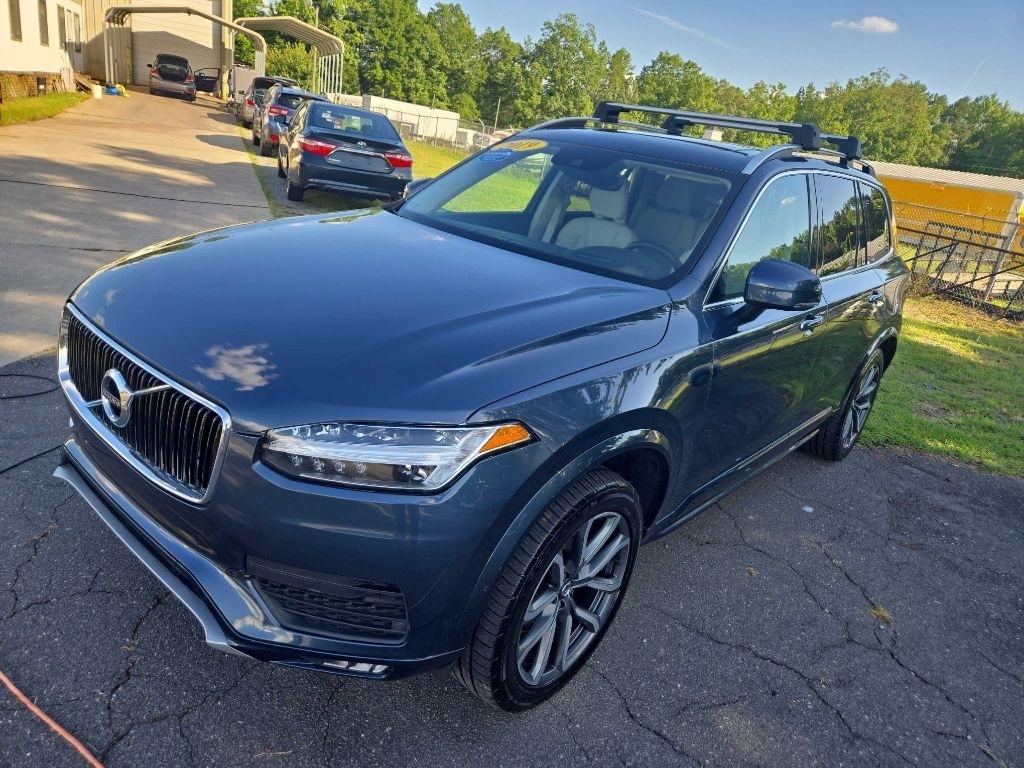 Volvo XC90  2019