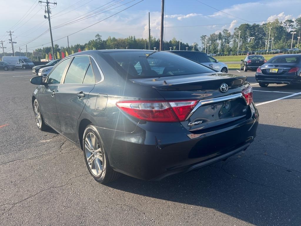 Toyota Camry  2017