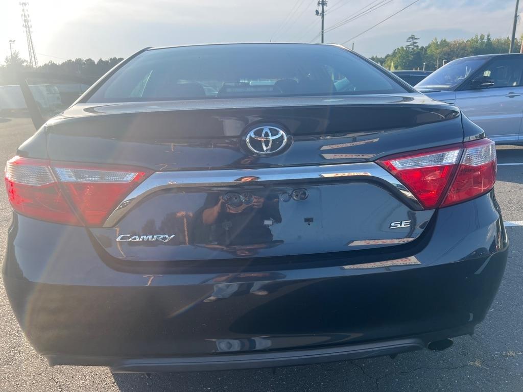 Toyota Camry  2017