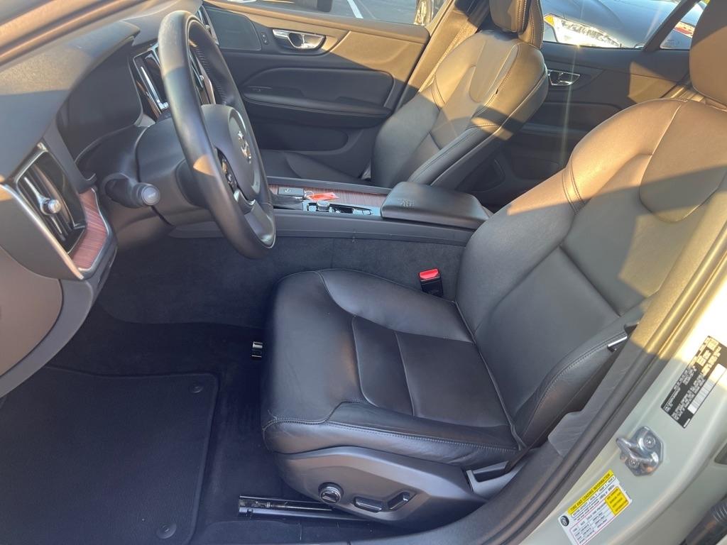 Volvo S60  2019