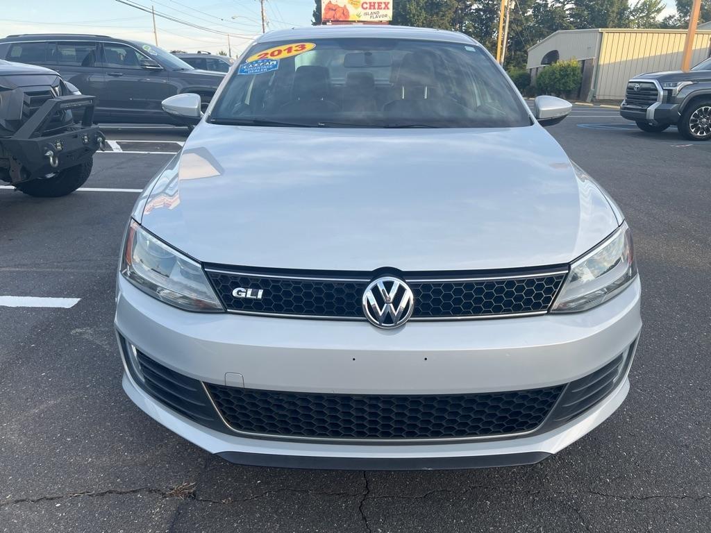 Volkswagen Jetta  2013