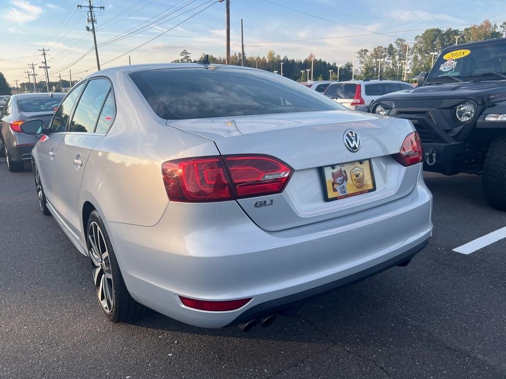 Volkswagen Jetta  2013