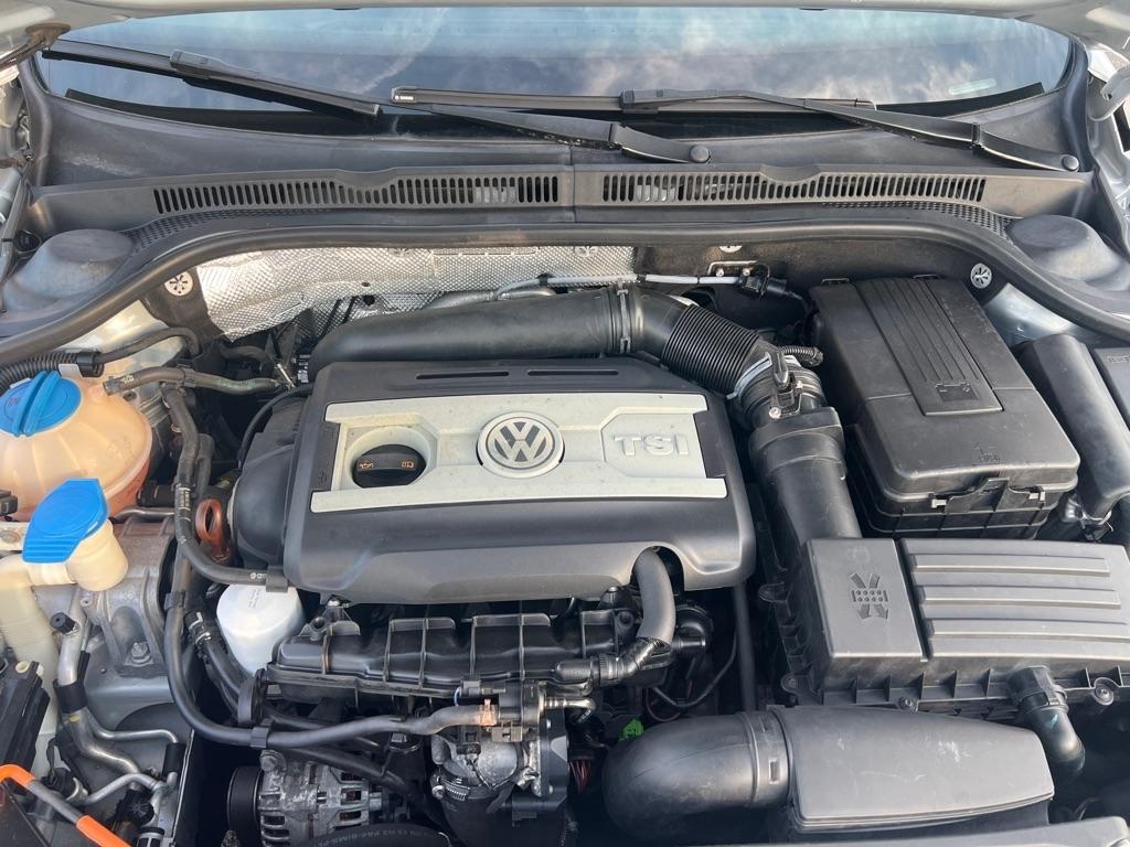 Volkswagen Jetta  2013