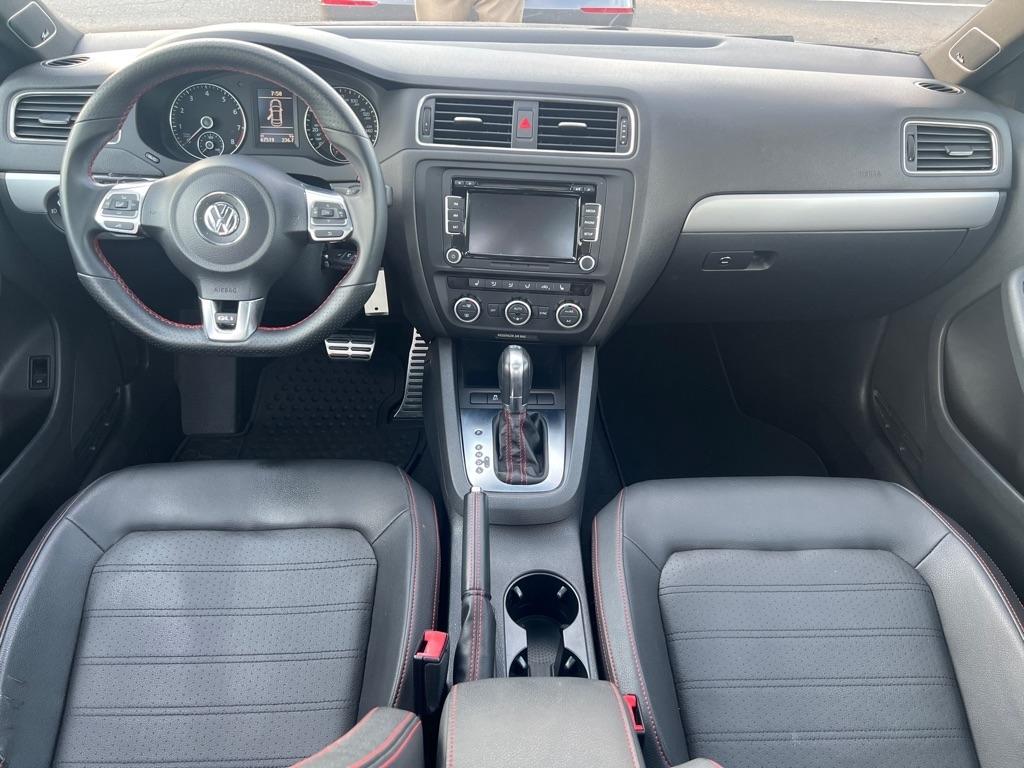 Volkswagen Jetta  2013