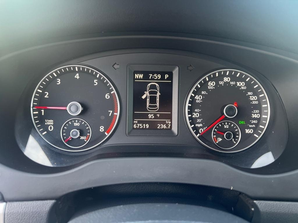 Volkswagen Jetta  2013