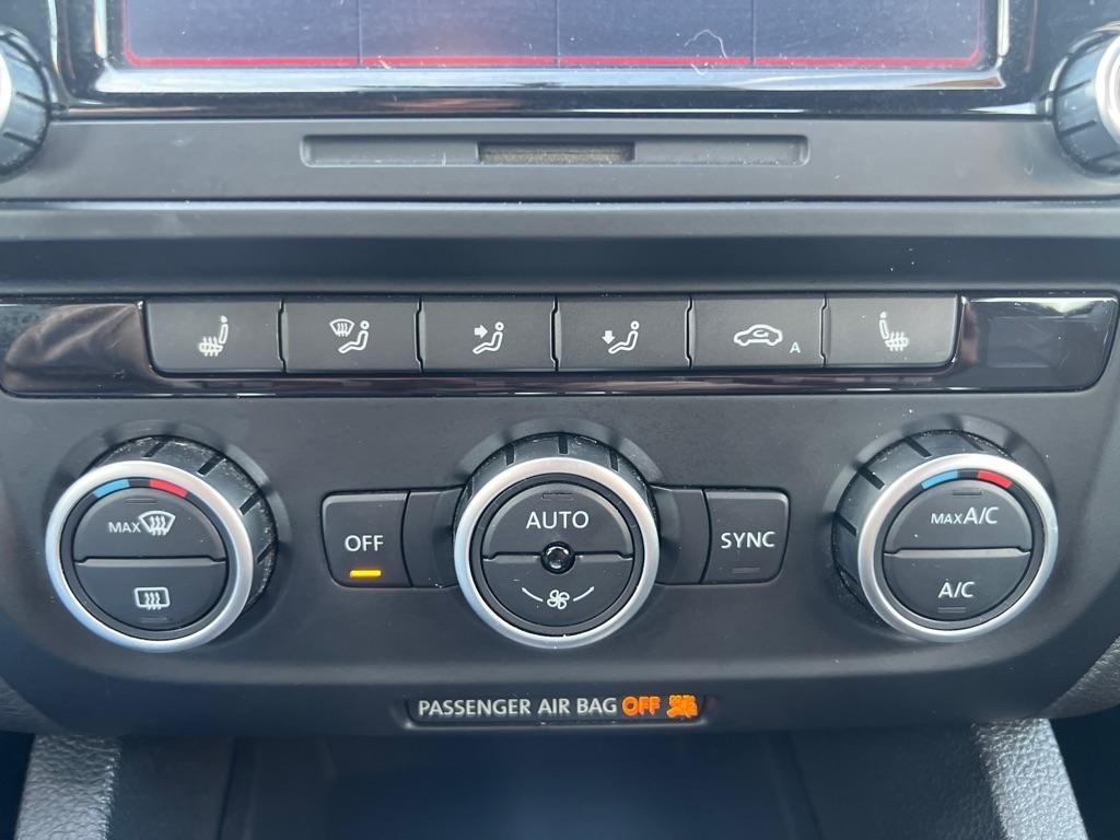 Volkswagen Jetta  2013