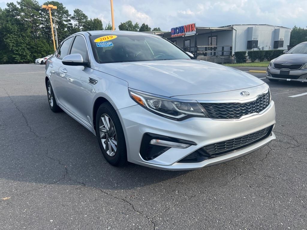 Kia Optima  2019