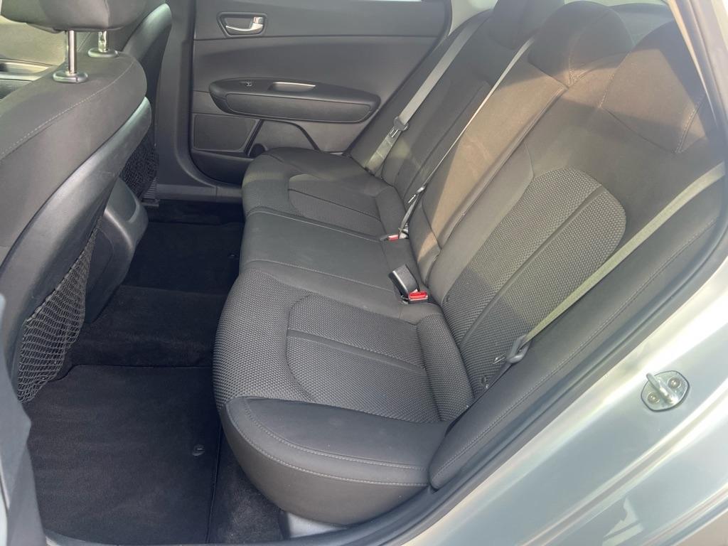 Kia Optima  2019
