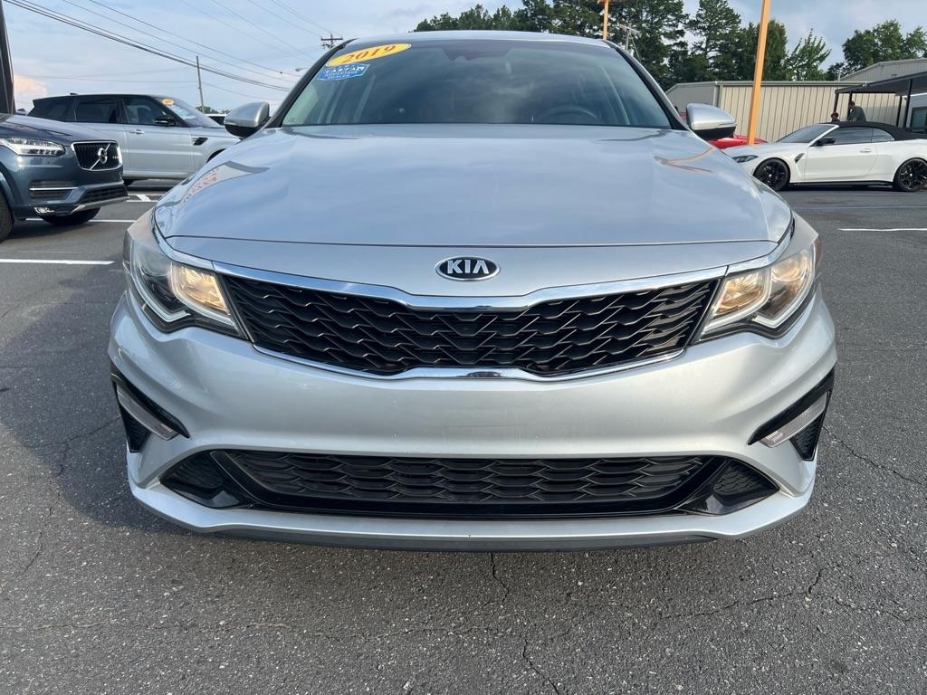 Kia Optima  2019
