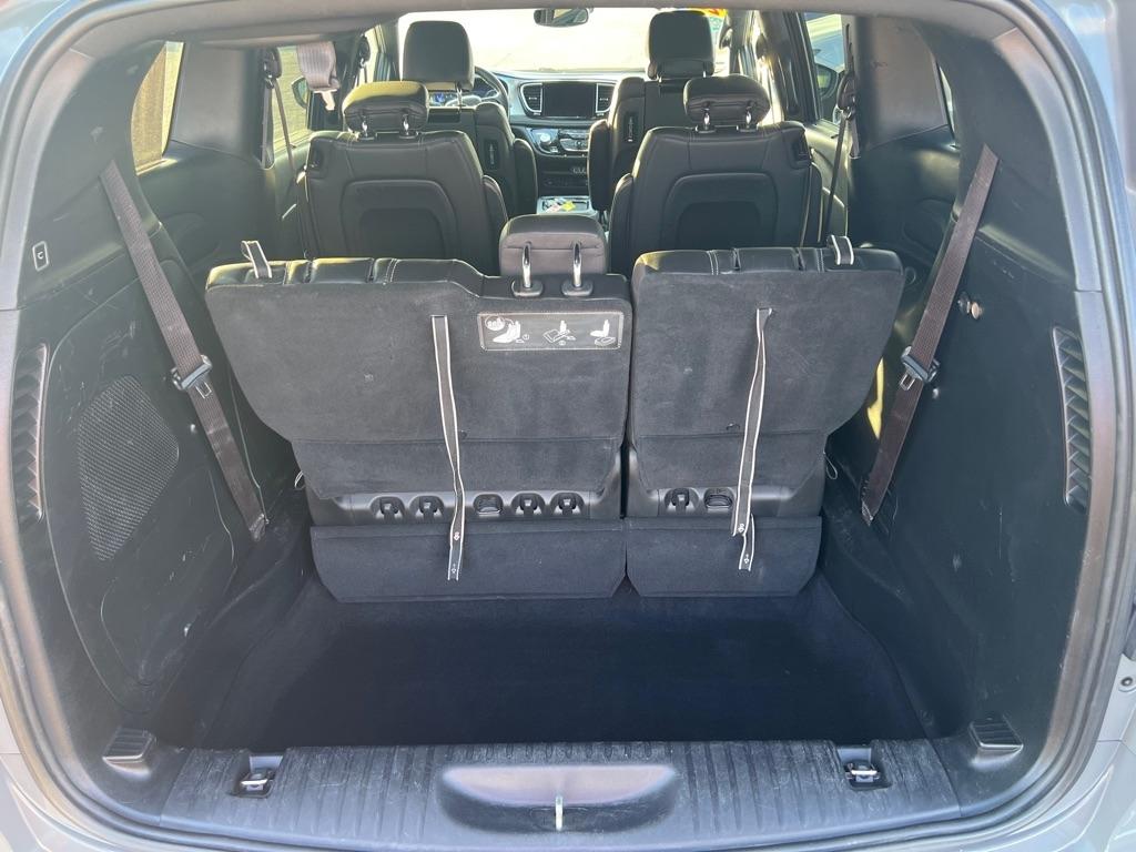Chrysler Pacifica  2021
