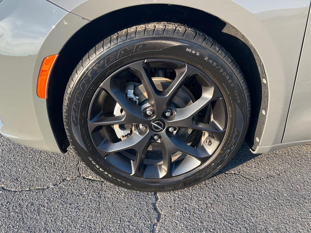 Chrysler Pacifica  2021