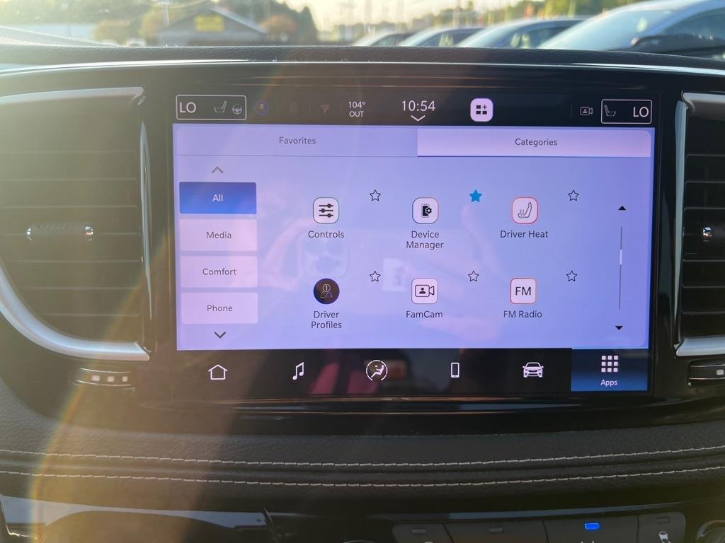 Chrysler Pacifica  2021