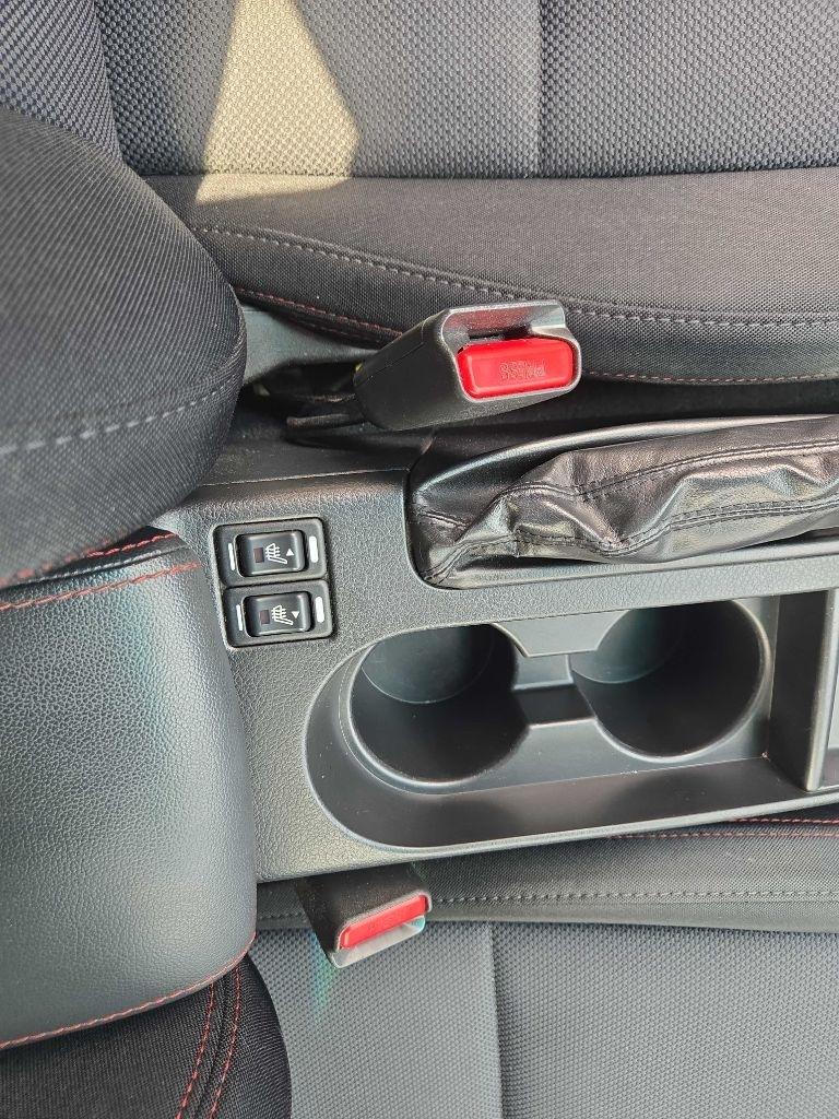 Subaru WRX photo 12