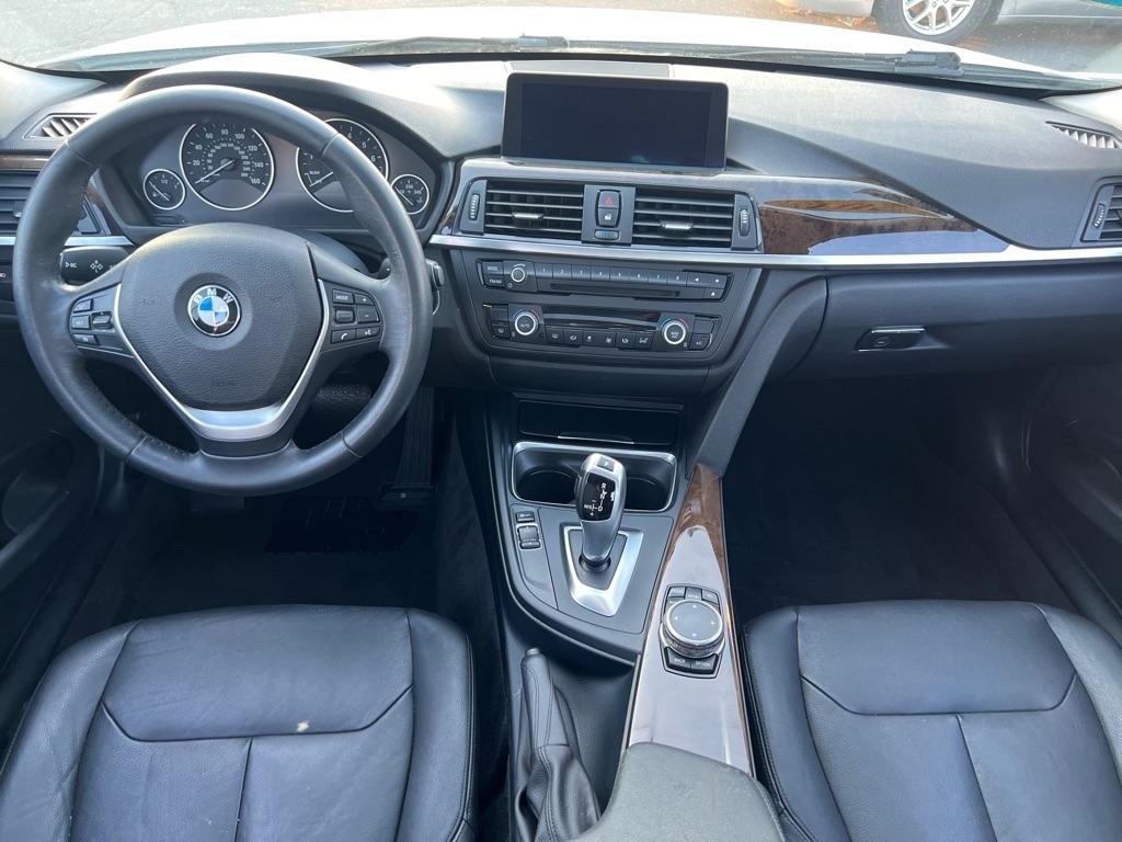 BMW 3-Series  2015